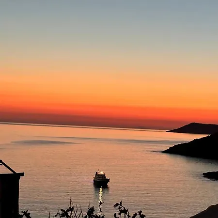 Alyki Luxury 别墅 *